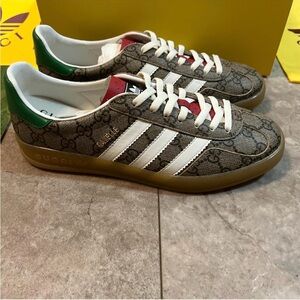 Gucci Brown Monogram Sneakers with White Stripes and Green Heel